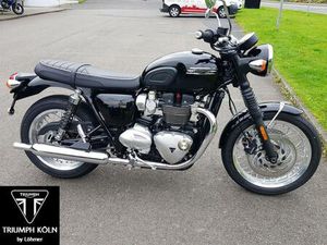 TRIUMPH BONNEVILLE T120 BLACK WEEKS DEAL
