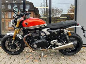 TRIUMPH SPEED TWIN 1200 RS ** NEU BEREIFT ** 2025**