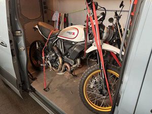 DUCATI SCRAMBLER DS DESERT SLED 800