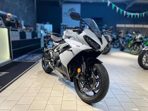 TRIUMPH DAYTONA 660 *GEBRAUCHTFAHRZEUG*