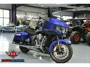 2023 INDIAN MOTORCYCLE® CHALLENGER® LIMITED SPIRIT BLUE METALLIC / BLACK METALLIC