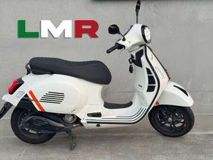 VESPA GTS SUPER SPORT 300 BIANCO