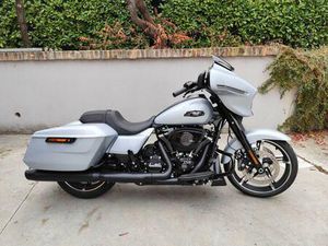 VENDO HARLEY-DAVIDSON STREET GLIDE (2024 - 25) USATA A CASTIGLIONE FALLETTO (CODICE 9877380) - MOTO.IT