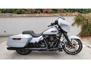 VENDO HARLEY-DAVIDSON STREET GLIDE (2024 - 25) USATA A CASTIGLIONE FALLETTO (CODICE 9877380) - MOTO.IT