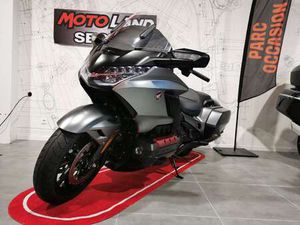 HONDA GOLD WING