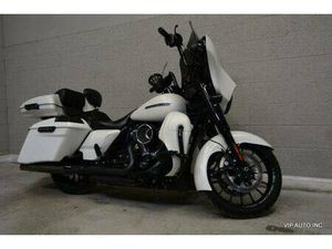 2018 HARLEY-DAVIDSON STREET GLIDE SPECIAL