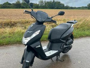 PEUGEOT KISBEE 4T ROLLER 50 CCM – TOP ZUSTAND, 14.000 KANN