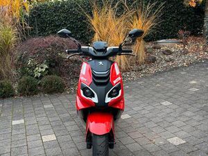 PEUGEOT SPEEDFIGHT 4