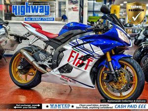 2007 YAMAHA YZF R6 2C0 STUNNING 'FIAT ROSSI REPLICA' WITH 12 MONTHS MOT