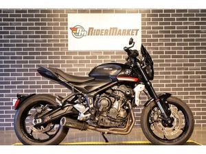 2022 TRIUMPH TRIDENT 660