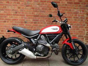 DUCATI SCRAMBLER 800 FULL SERVICE , ONE PREVIOUS OWNER ,VERY LOW MILES
