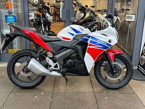 HONDA CBR125R 124 CC