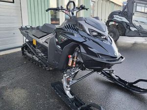 RE 850 E-TEC TURBO R SHOT 2025 ALVILLINEN!