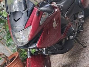 MOTA HONDA DEAUVILLE CORROIOS