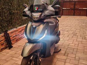 PIAGGIO BEVERLY 400 HPS VERDE