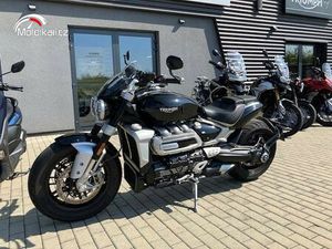 TRIUMPH ROCKET 3R, CZ, POUZE 4740KM, NOVÁ CENA