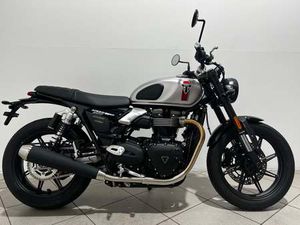 NEW TRIUMPH SPEED TWIN 900 FOR SALE IN BRISTOL