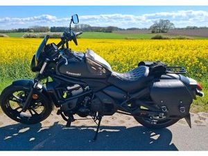 KAWASAKI VULCAN S AUF 35KW GEDROSSELT MIT VIEL ZUBEHÖR