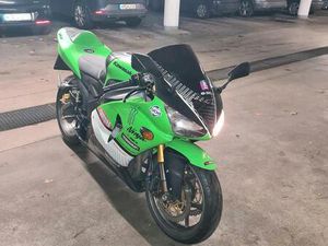 KAWASAKI NINJA ZX6R