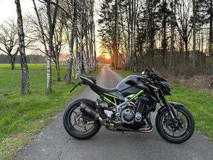 KAWASAKI Z900 PERFORMANCE EDITION | AKRAPOVIC | TÜV NEU