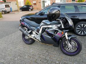 SUZUKI GSXR1100