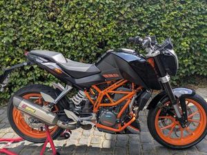 ② KTM DUKE 390 – 2016 – 22.900 KM - GOEDE STAAT- MOET NU WEG