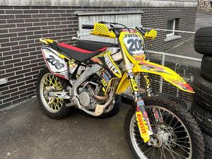 SUZUKI RM-Z 250 CCM
