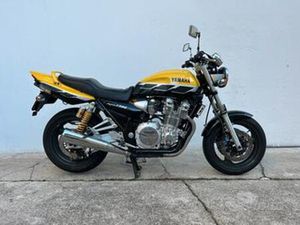 YAMAHA XJR 1300
