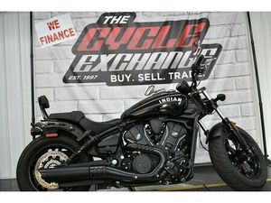 2025 INDIAN SCOUT SIXTY BOBBER BLACK METALLIC