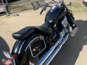 YAMAHA VSTAR 1100