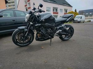 YAMAHA FZ 1
