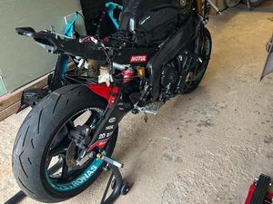 DEFEKTE YAMAHA R6 YZF RJ11 2007