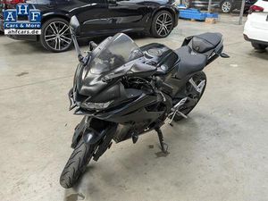 YAMAHA YZF-R 125