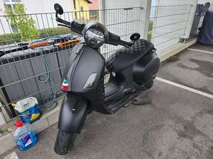 GTS 125 SUPERTECH UNIKAT