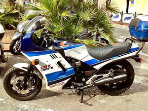 VENDO HONDA CBX 750 F (1985 - 88) USATA A SANREMO (CODICE 9877913) - MOTO.IT