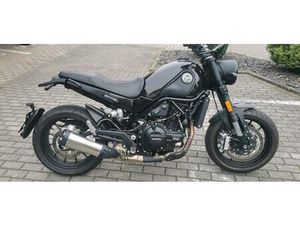 BENELLI LEONCINO 500 NEUWERTIG 5000 KM