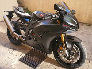 HONDA CBR 1000 RR-R SP CARBON EDITION 2024
