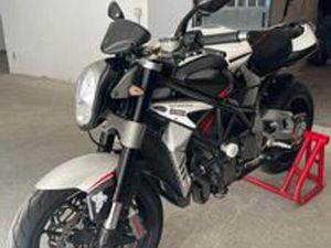 MV AGUSTA BRUTALE 1078 RR