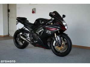 SUZUKI GSX-R