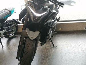 CFMOTO 675 NK VORFÜHRER