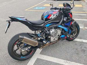 BMW M 1000 R COMPETITION NERO
