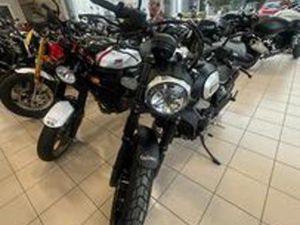 DUCATI SCRAMBLER ICON DARK