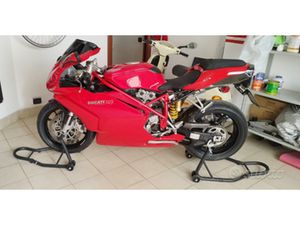 SUPERBIKE DUCATI 749 TESTA STRETTA