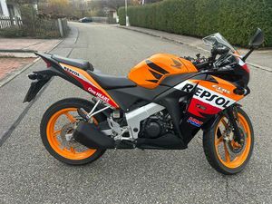 HONDA CBR 125 R JC50 REPSOL-EDITION