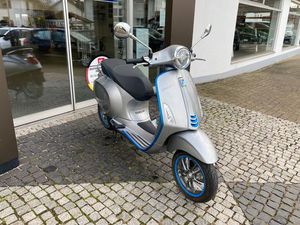 VESPA ELETTRICA 45 KM/H