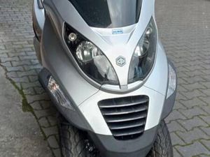 PIAGGIO MP3
