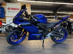 YAMAHA YZF-R3 2025 320 CM3 | MOTO SPORTIVE | 200 KM | BLEU | 87220 FEYTIAT