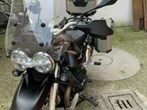 MOTO GUZZI V85TT MODELLO 2021