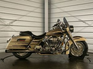 2003 HARLEY-DAVIDSON® FLHRSE - CVO SCREAMIN EAGLE ROAD KING