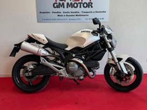 DUCATI MONSTER 696 PLUS COMPLETAMENTE ORIGINALE